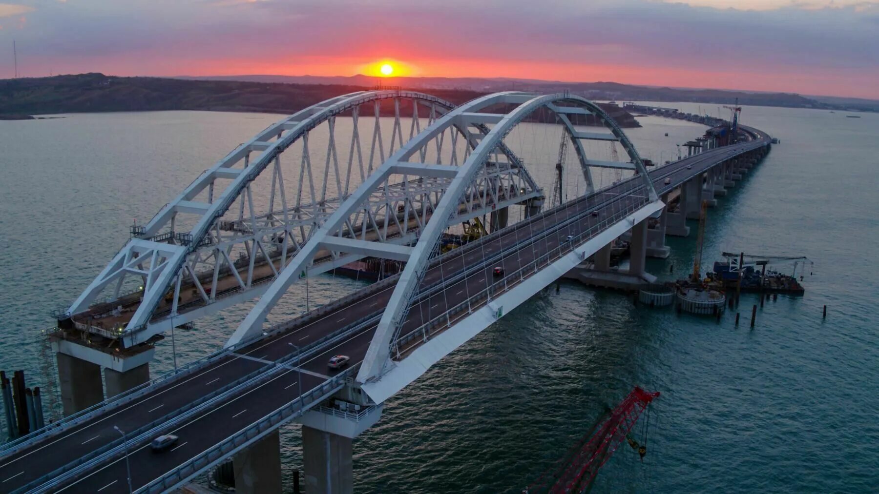 Крымский мост сегодня ночью. Керченский мост. Мост через Керченский пролив. Крымский мост Керчь. Крымский (Керченский) мост.