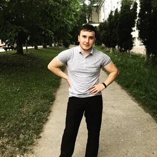 Есть красивая одна девушка кунижев на земле