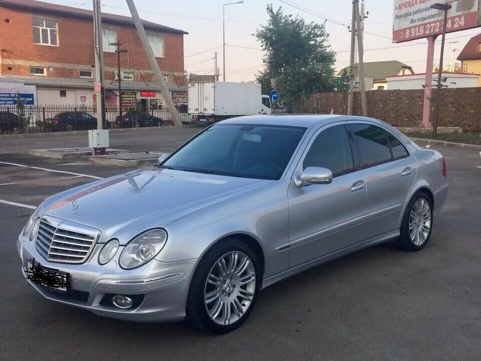 Мерседес-Бенц е230 2007. Мерседес 211 2007. Мерседес 211 серебристый. Mercedes e230 2007.