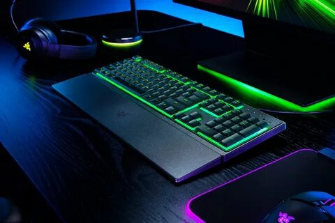 Проводная компьютерная клавиатура Razer Ornata V3 X Phantom RGB с подсветко...