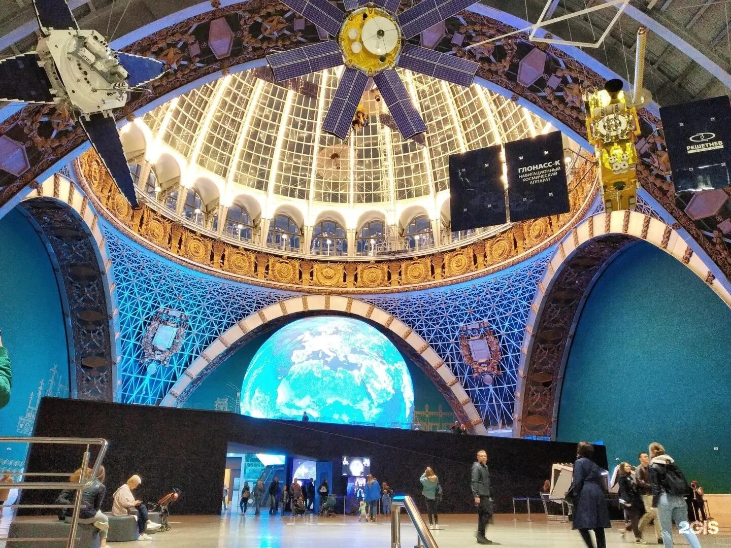 Павильон № 32 «космос» на вднх. Вднх павильон звездные. Музей космоса и авиации вднх. Павильон космос на вднх. Экспонаты павильона космос на вднх.