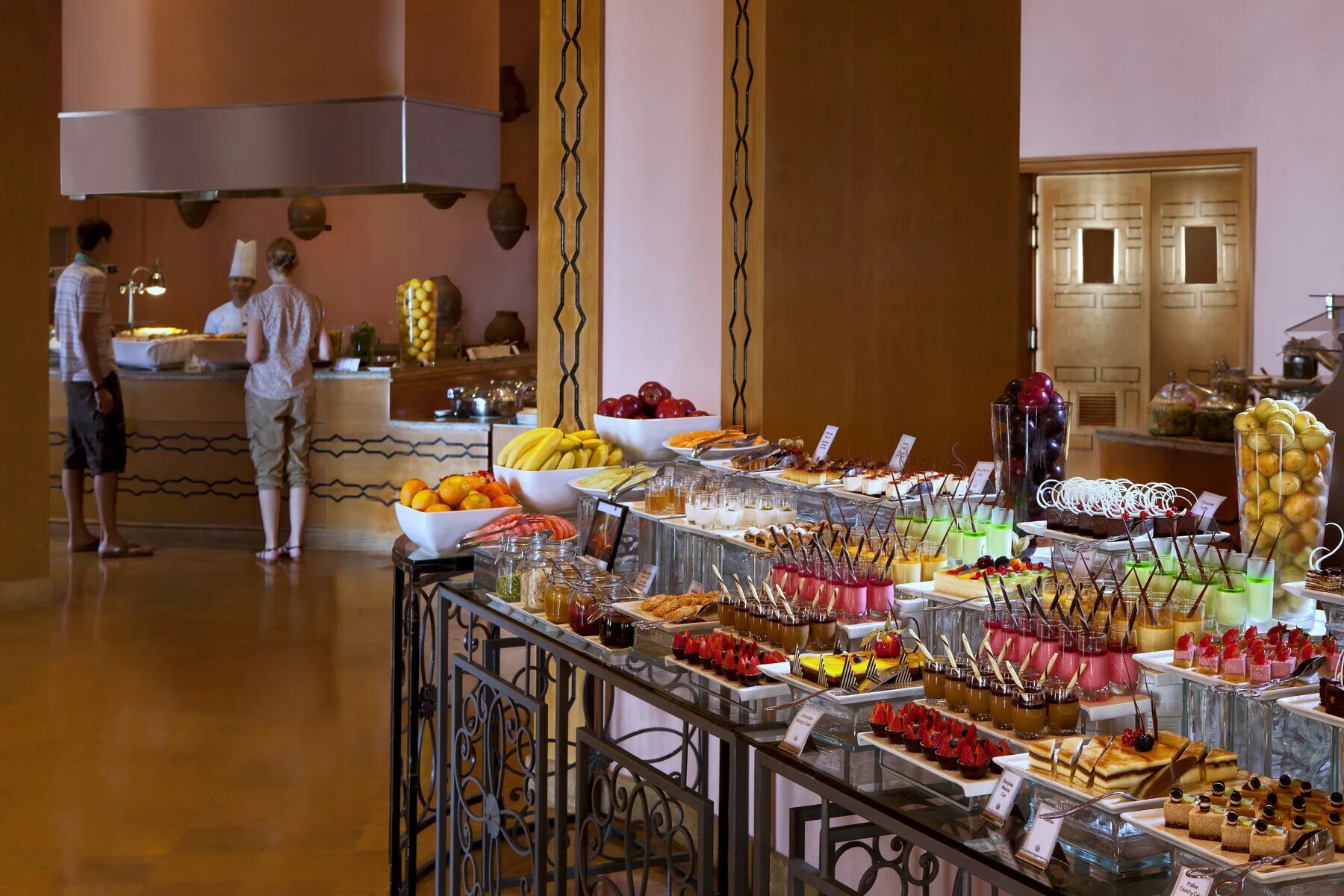 Cove rotana resort 5 рас эль хайма. Cove rotana resort 5 рас эль хайма. Кове ротана резорт рас аль хайма. The cove rotana resort 5 оаэ. The village at the cove rotana resort 5*.