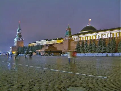 Делит москва