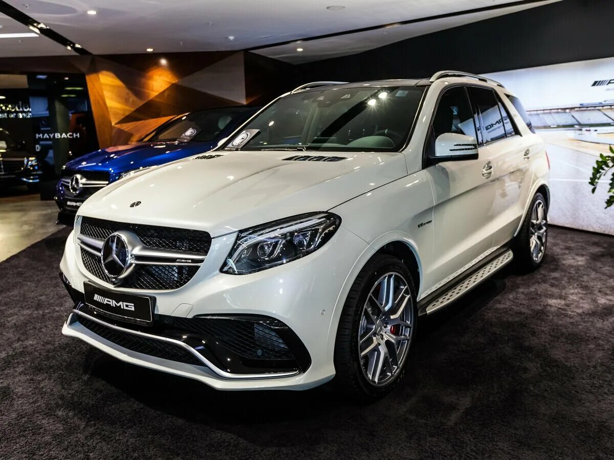 Mercedes новый цена