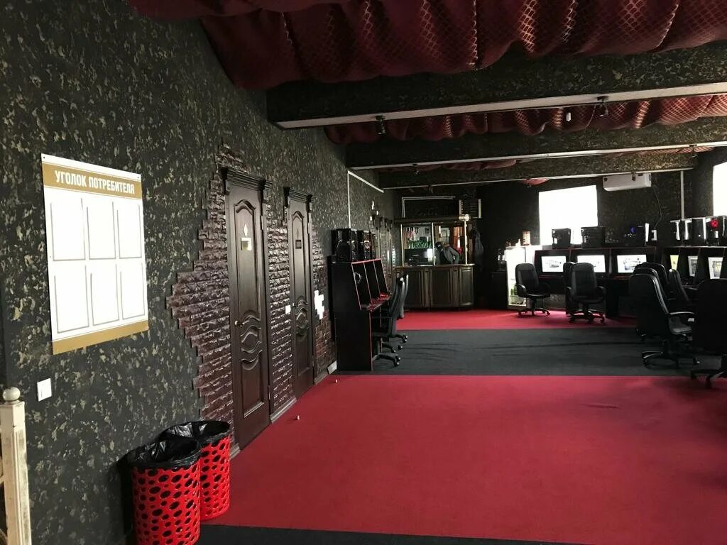 зал гладиатор владикавказ. хасавюрт клуб. тренажёр в хасавюрт. игровой зал в хасавюрте. Candy park хасавюрт.