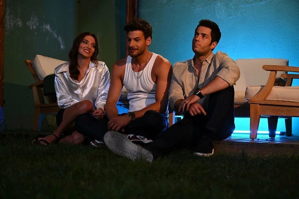 Душа не слышит турецкий дата выхода серий. Душа не слышит турецкий дата выхода серий. Duy beni турецкий сериал. Услышь меня турецкий сериал канат. Разум логика месть турецкий.