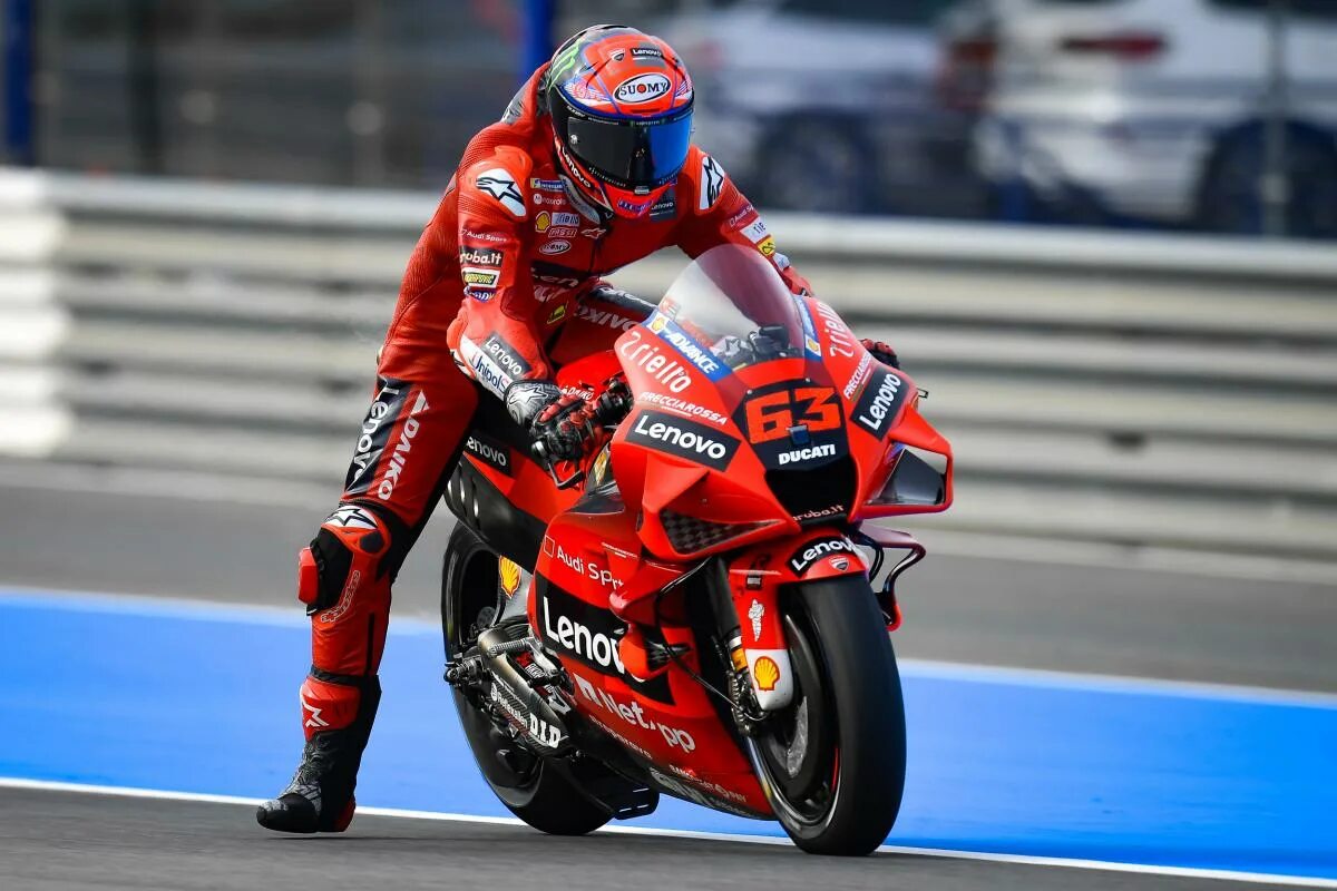 Motogp martin png. Франческо джовино ударник. Ducati motogp 2022. Motogp francesco bagnaia. Мотоцикл carrera.
