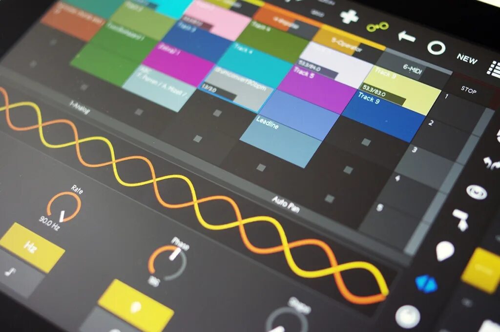 Ableton patcher. Ipad ableton live. контроллер для ableton live. ableton скрин. ableton android.