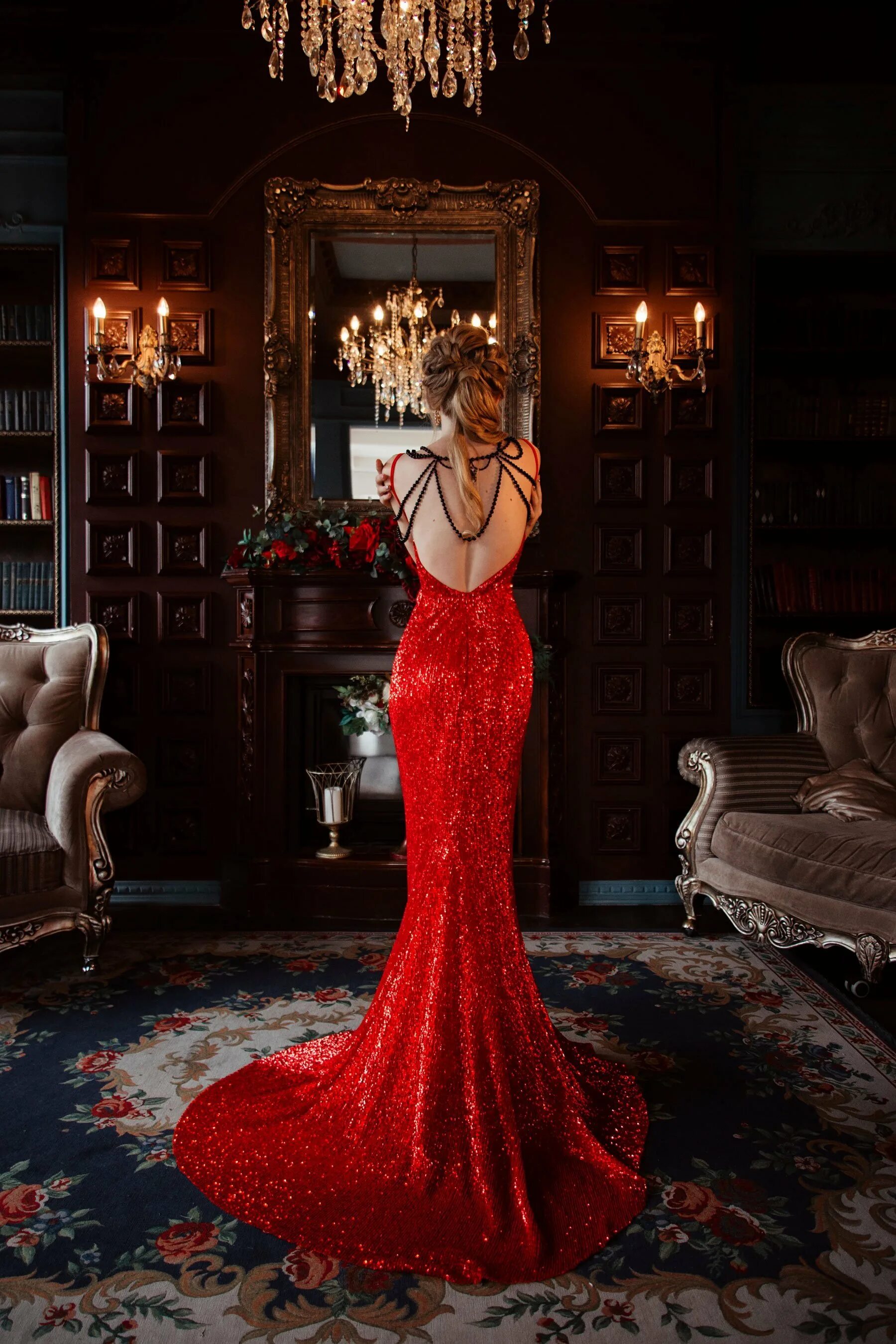 Красная роскошь. Роскошная красная спальня. Роскошное красное платье. Красное свадебное платье. Роскошная женщина.
