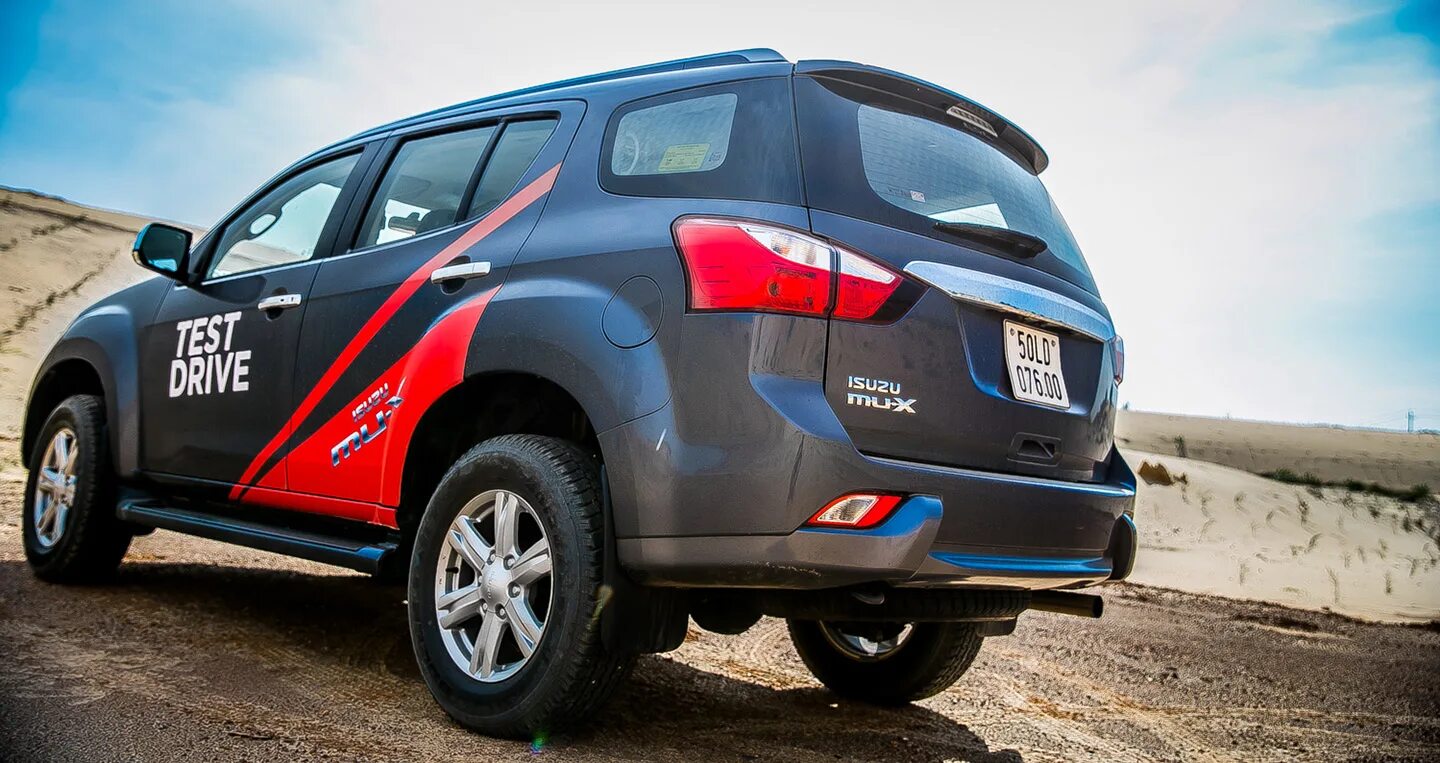 Mu x купить. Isuzu mu-x3. Isuzu mu-x 2022. Isuzu MX. Исузу му Икс 2023г.