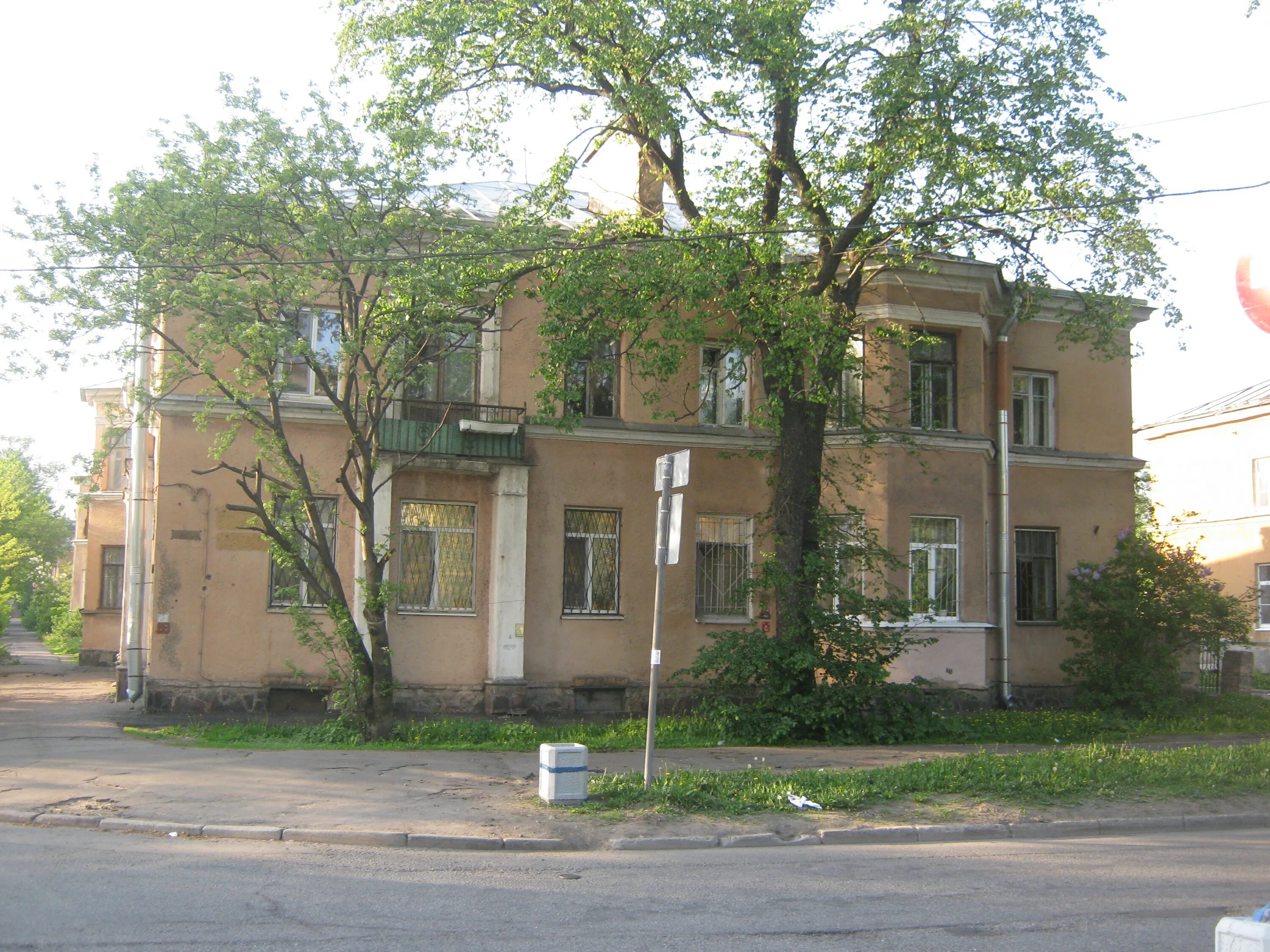 Оборонная улица д. Ул оборонная санкт петербург. Оборонная 22 санкт-петербург. Санкт-петербург оборонная ул. Оборонная улица (санкт-петербург).