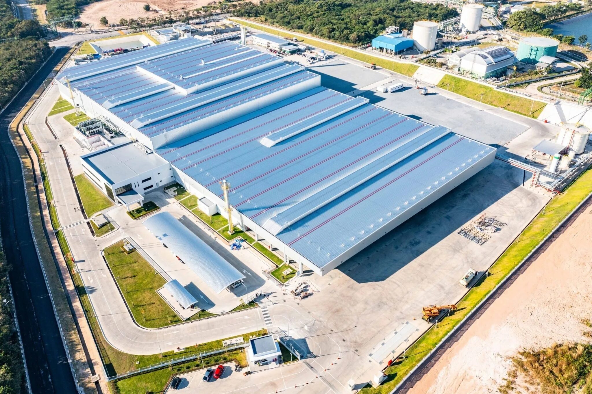 Автомобилестроение. Alpla group пэт. Заводы таиланда. Тайланд заводы. Строительство завода.