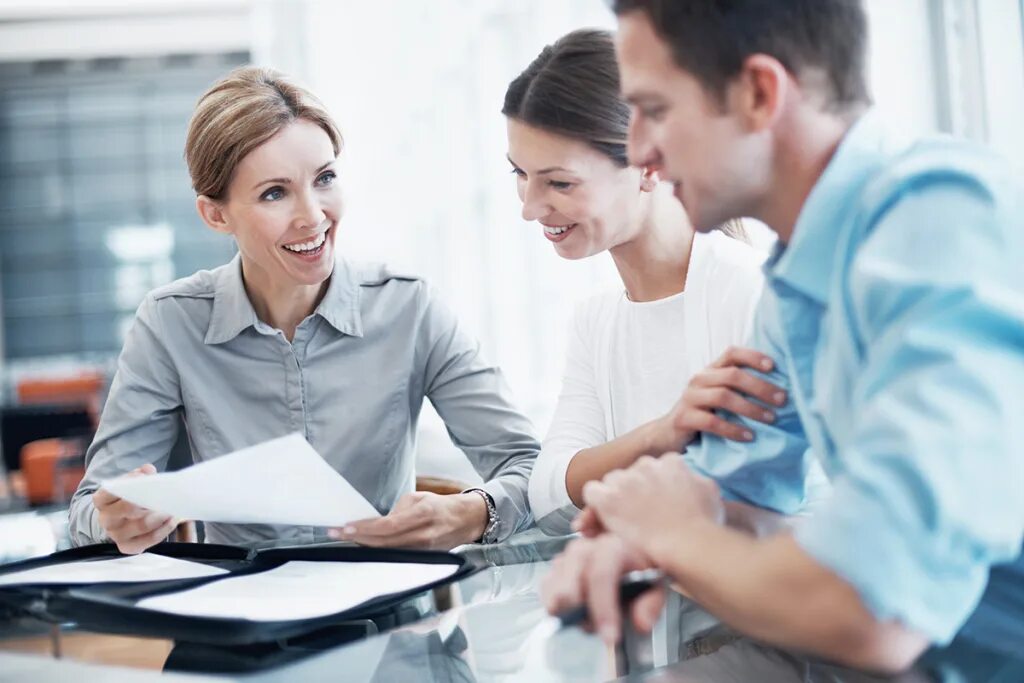 Client consumer. Client consumer. Покупатели в магазине одежды. Покупатель в супермаркете. Client consumer.