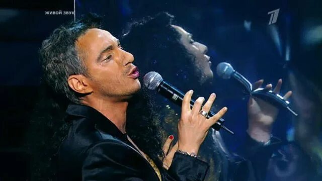 Песня piu che puoi. Эрос Рамазотти и Шер один в один. Eros Ramazzotti cher.