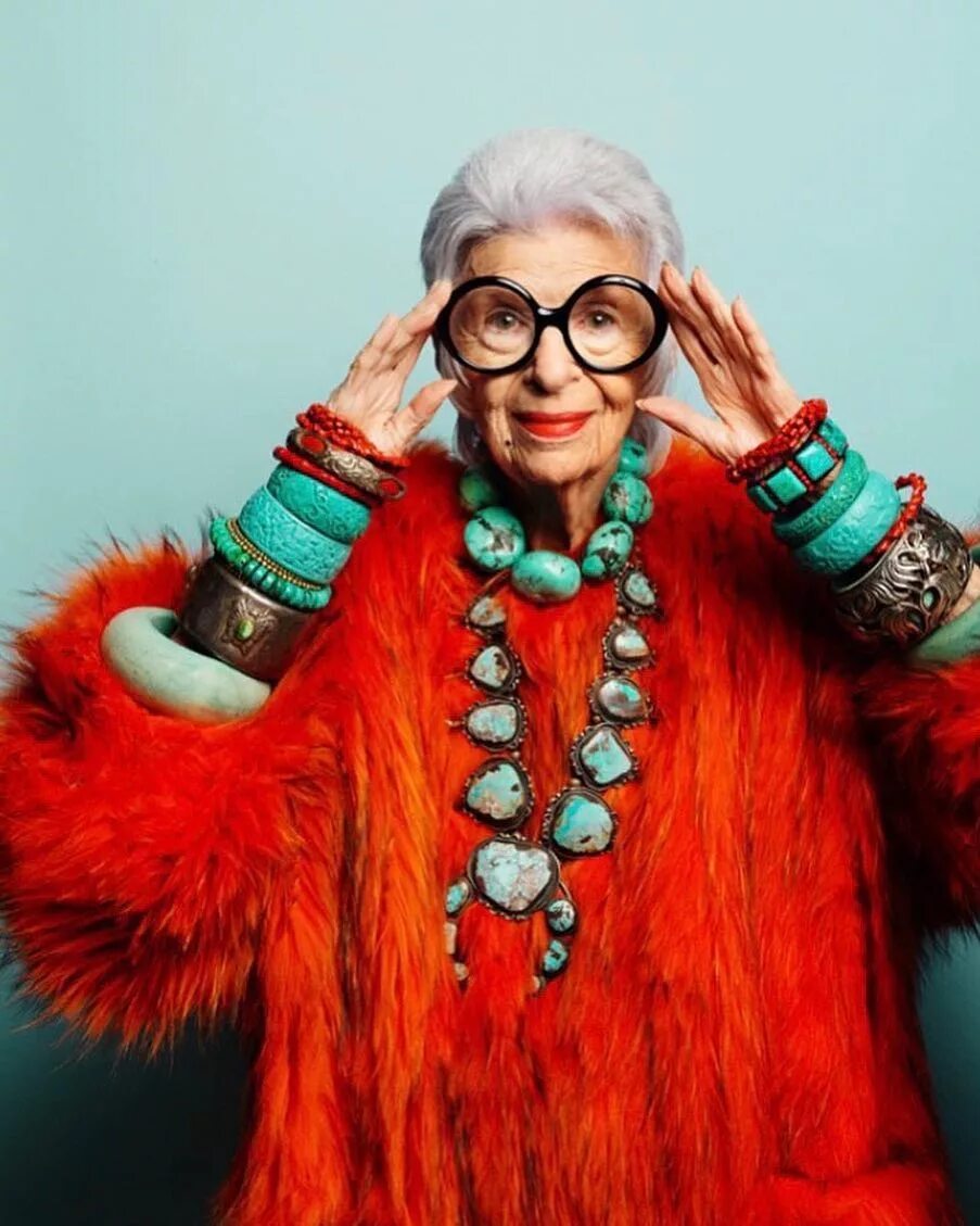 Iris apfel. Айрис Апфель. Модель Айрис Апфель. Модельер Айрис Апфель. Айрис Апфель 2022.