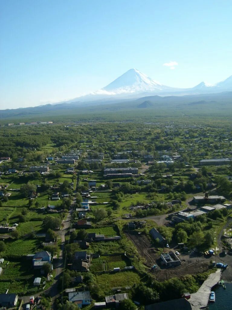 Посёлок ключи Камчатский край. Ключевская сопка поселок ключи. Посёлок ключи-1 Камчатский край. Посёлок ключи Усть-Камчатского района Камчатского края.