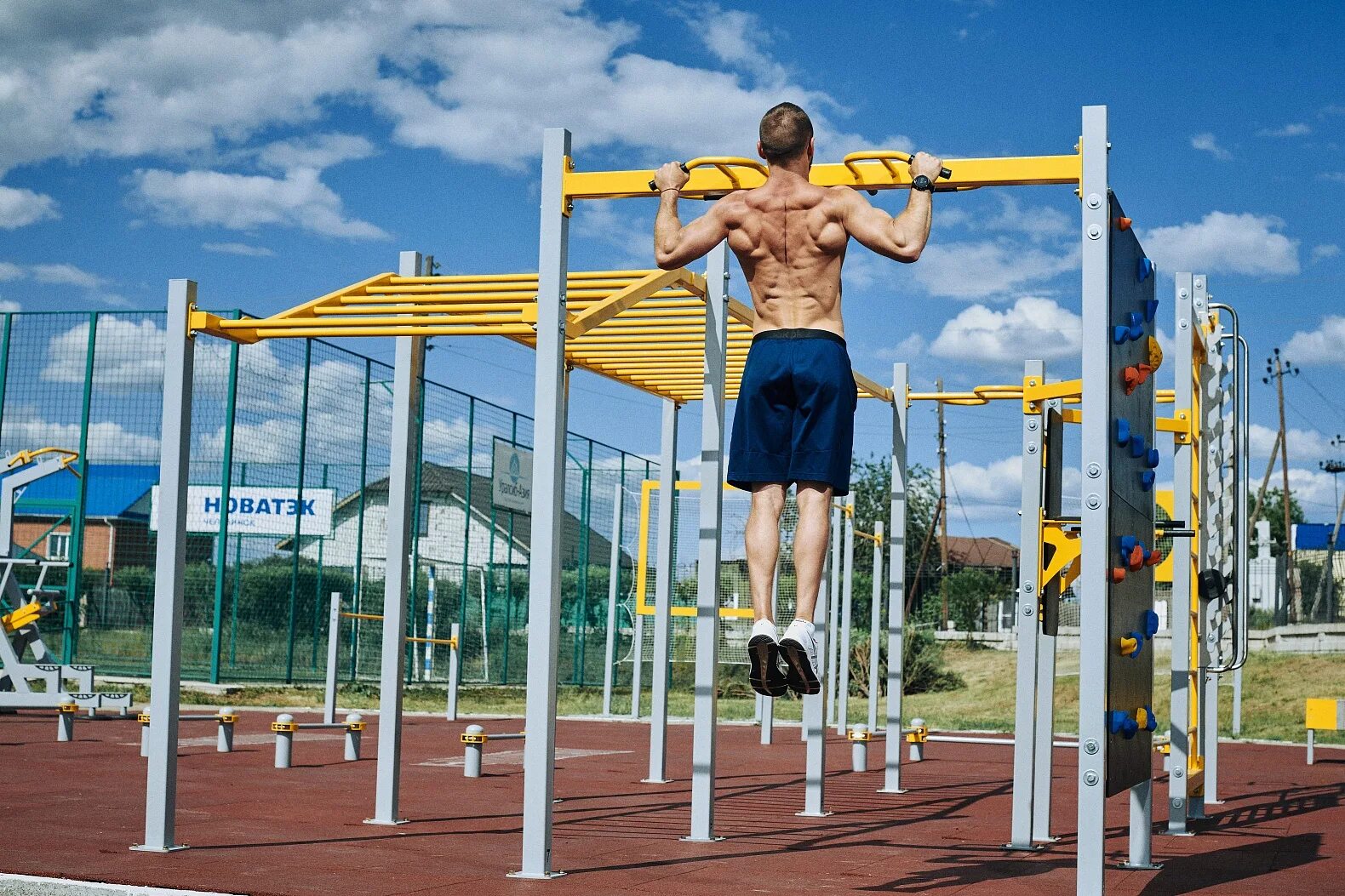 Спортплощадка, воркаут, Мурманск. Iron King турник. Спортплощадка, воркаут, Железногорск. Спортплощадка, воркаут, Обнинск. Площадка для занятия спортом