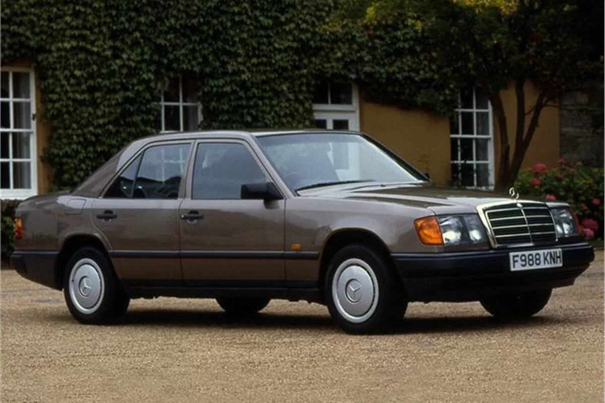 Мерседес 124 объем. Мерседес бенц 124. Mercedes benz 124 coupe. Мерседес е500 w124. Mercedes 124 7.
