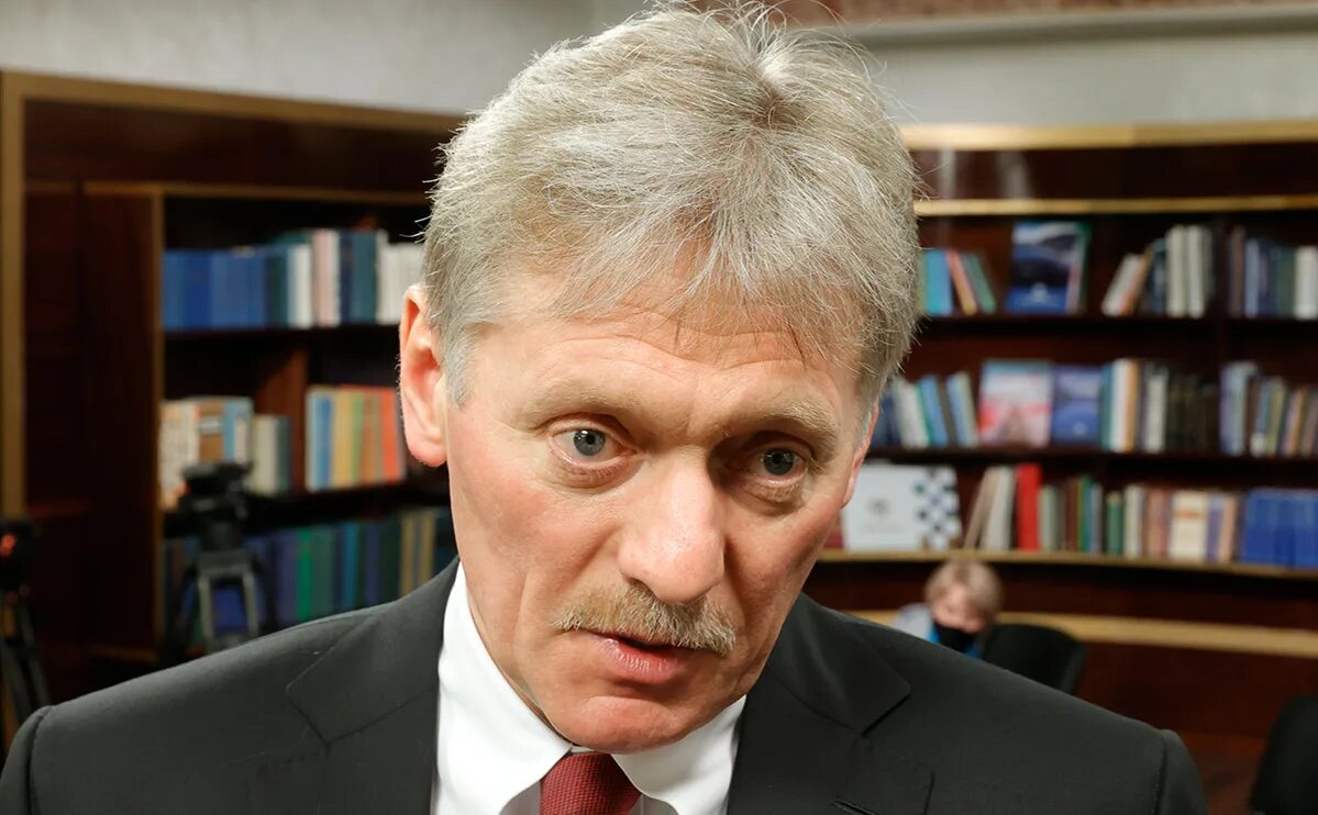 Известия песков. Песков. Песков журналист. Песков заявил. Известия песков.