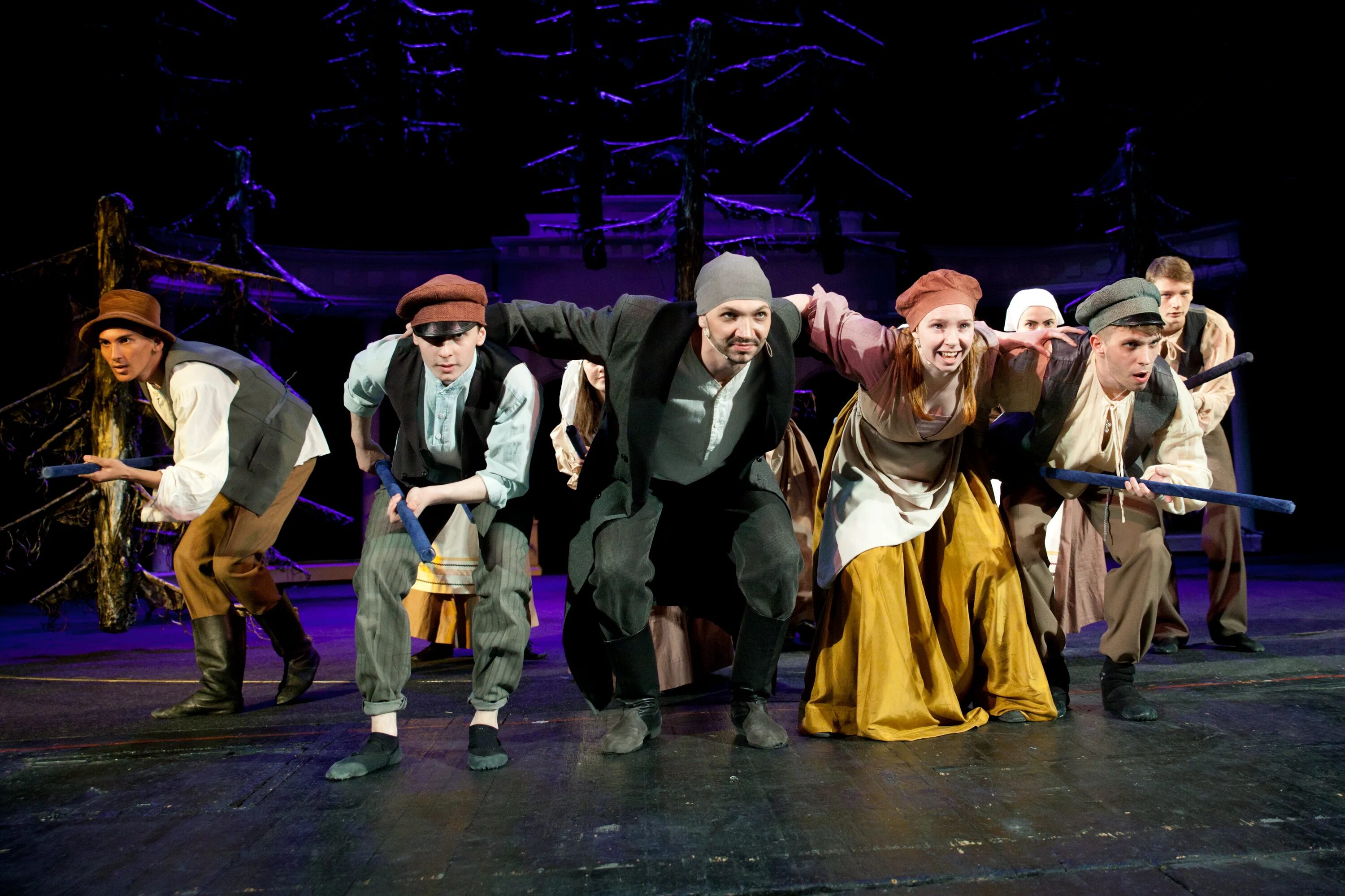 Дубровский музкомедия новосибирск. Музкомедия оренбург мюзикл дубровский. Мюзикл дубровский ставропольский театридрамы декорации. Мюзикл ставрополь. Обыкновенное чудо мюзикл тюз.