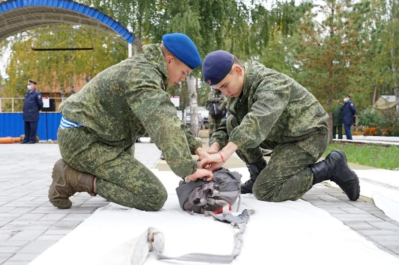 Авангард военно патриотический центр Тамбов. УМЦ Авангард Тамбов. Авангард центр военно патриотического воспитания. «Центр военно-патриотического воспитания молодежи «десант Сочи». Военная подготовка авангард