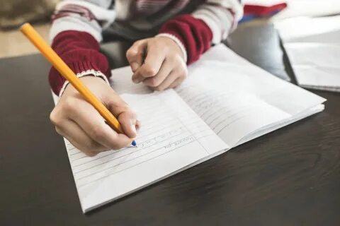 Как можно узнать пишет