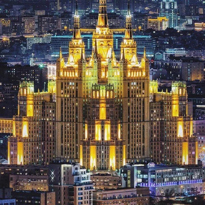 Картина здания как называется