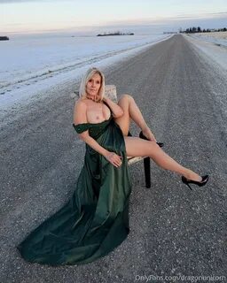 Slideshow carleen ceraldi desnuda.