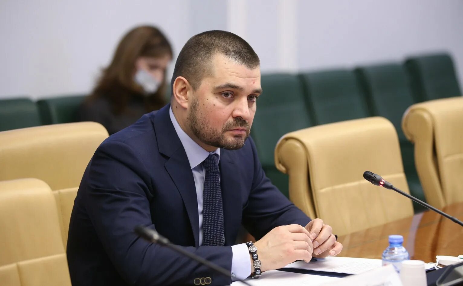 мамедова сергея валерьевича. мамедова сергея валерьевича. мамедов сенатор от самарской. мамедов аудитор счетной палаты. сергей мамедов и сюзанна карпова.