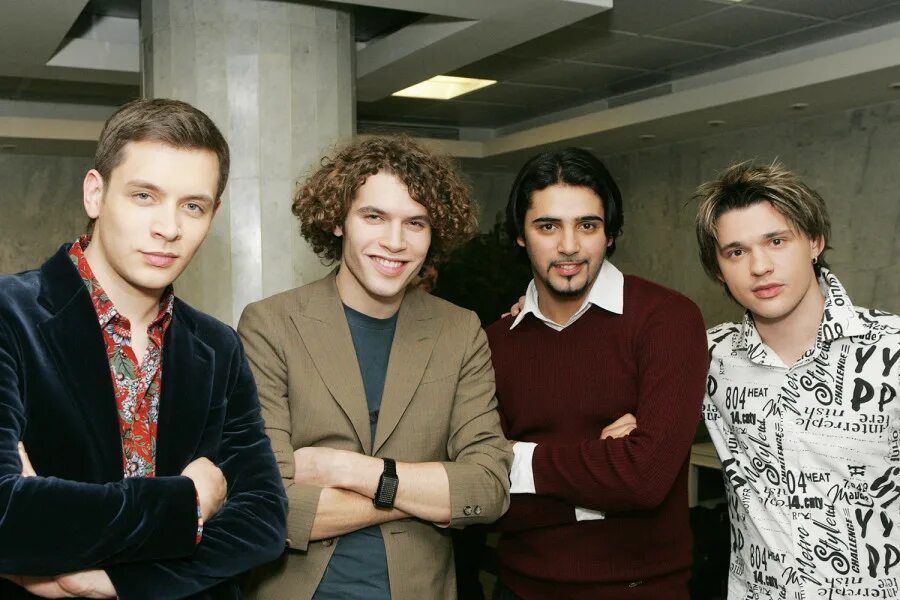 Элизиум панк группа. Группа корни 2002. Группа корни 2000. Через групп. Через групп.