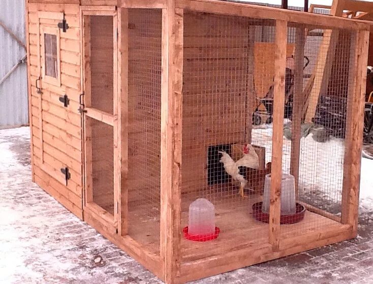 Курятник на 30-50 кур несушек. Курятник на 20 кур всесезонный. Всесезонный курятник на 30 кур. Зимний курятник на 20. Курятник для кур несушек на 20 кур.