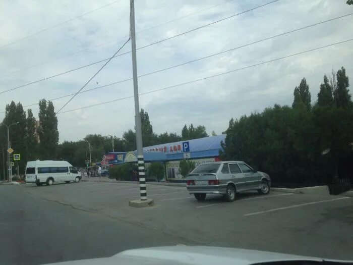 Завод мидель аксай. Эмблема мидель. Мидель аксай. Мидель магазин аксай. Аксай набережная.