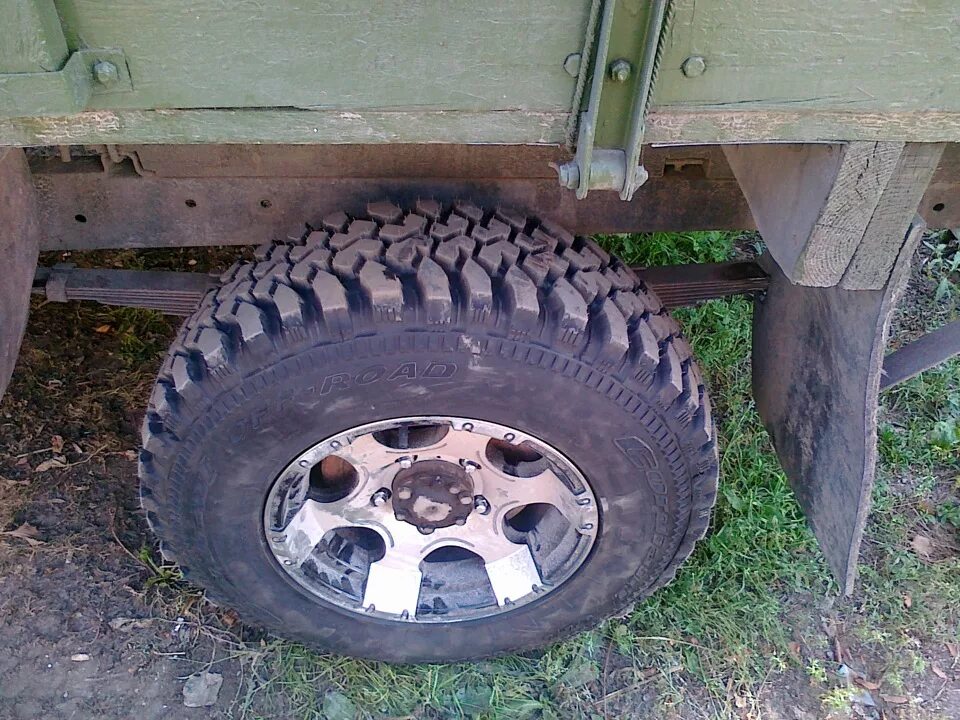 Колеса на уаз 469 р15. Explorer колеса уаз. Шины от уаз на газель. Я-245 215/90/r15 нарезка. 225 75 r15 на уаз.