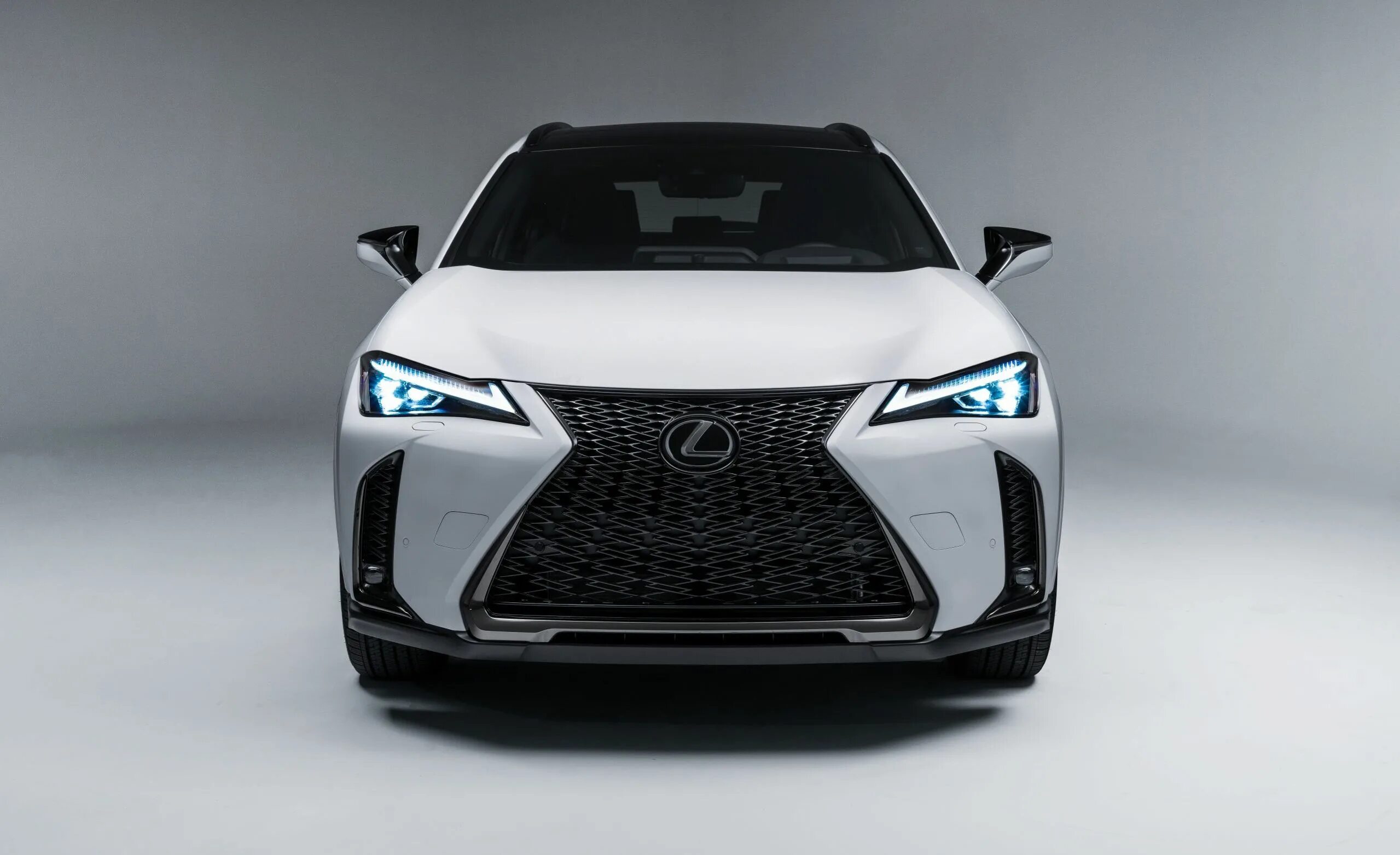 Лексус ux250h. Лексус is 250 2023. Lexus UX 250h 2023. Новый Лексус 2023. Лексус 2023 года купить