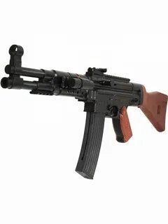 Автомат ему выдали маленький