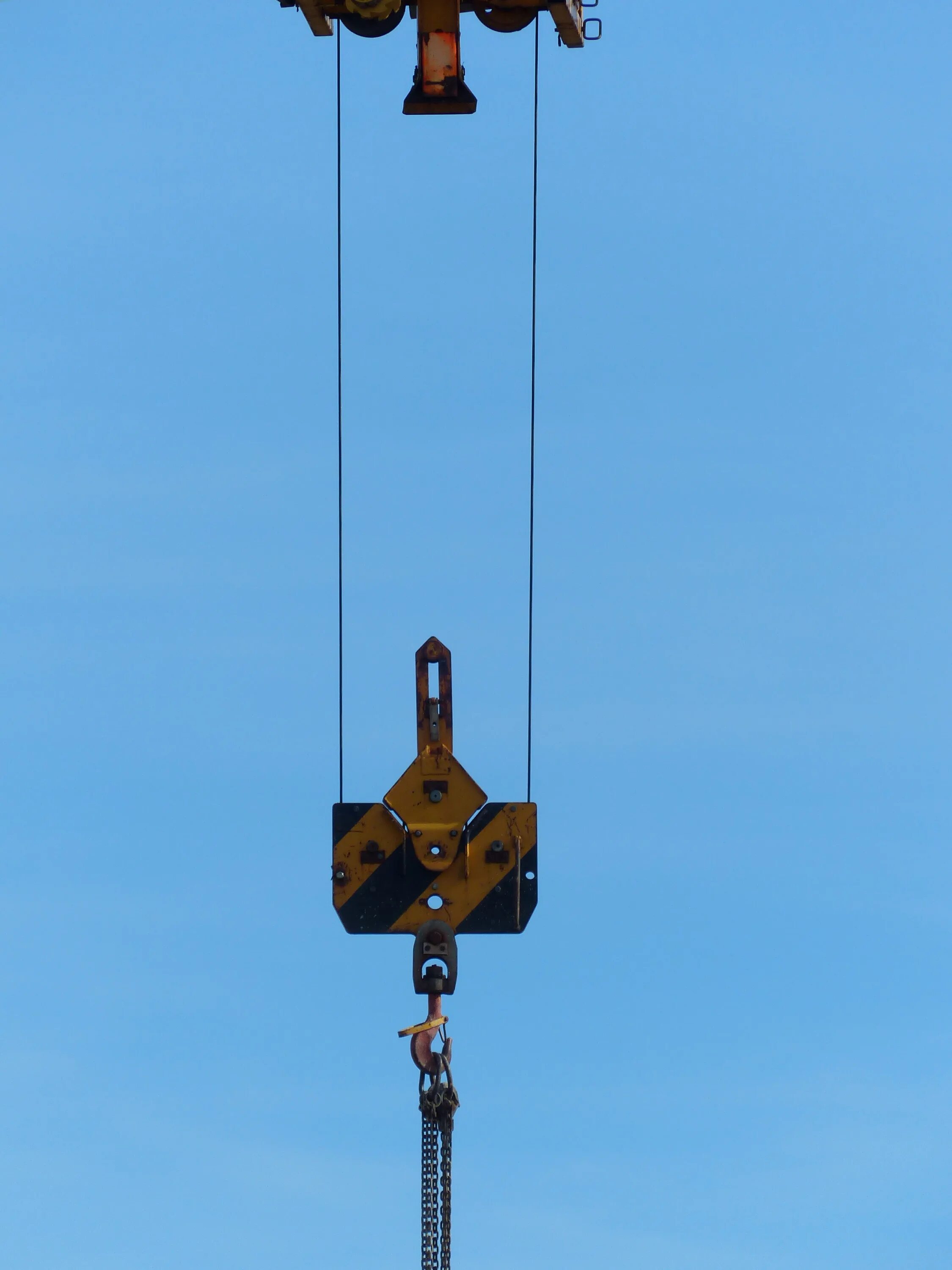 Ограничитель подъемного сооружения. Кран трос паук узунлиги. Cargo Crane Hook. Крюк подъемного крана. Крюк башенного крана.