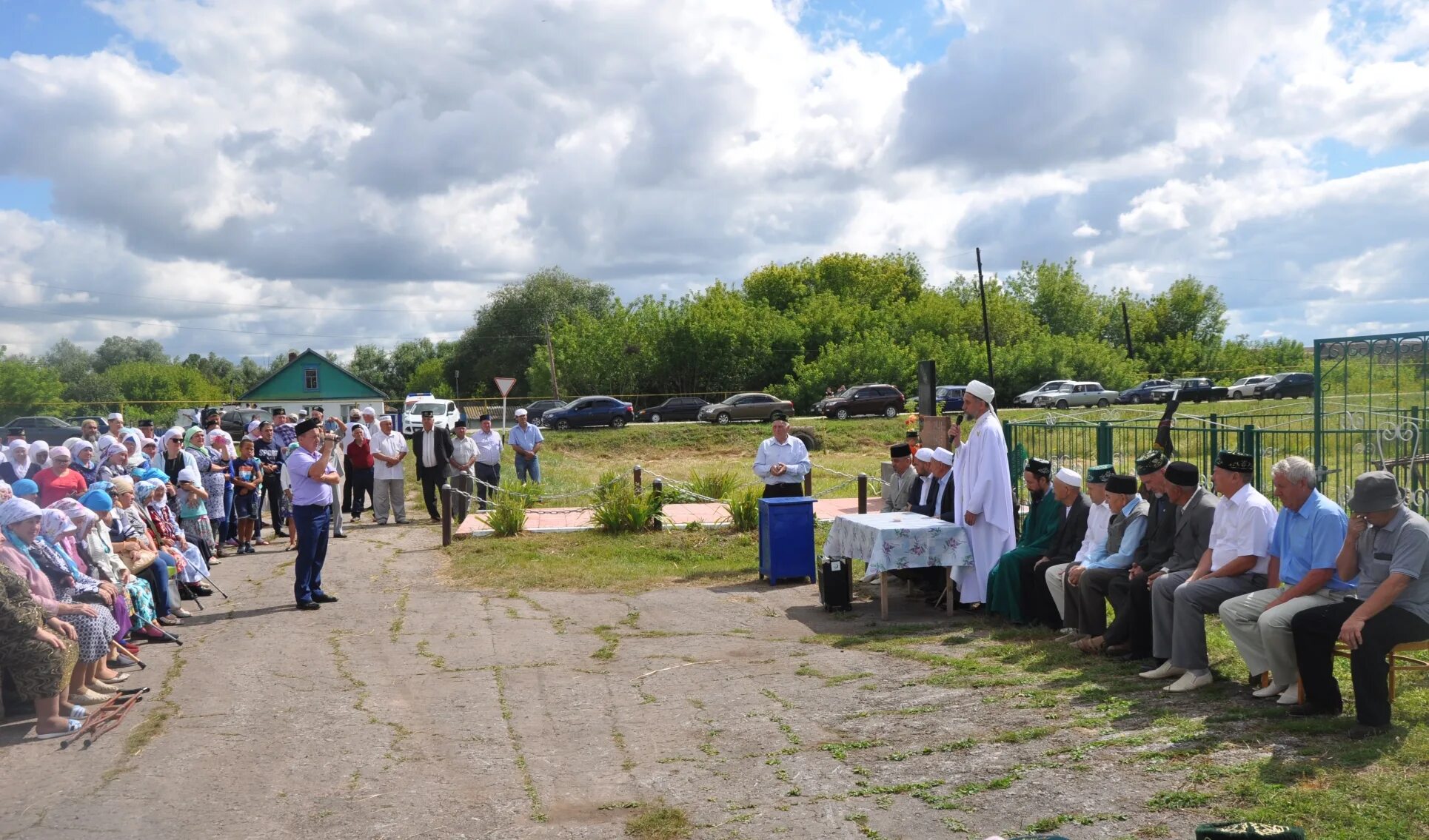 Погода в благодаровке одесского. Село каменный брод Челно Вершинский район Самарская область. Деревня Благодаровка Самарская область мечеть. Село Сиделькино Челно Вершинского района Самарской области. Благодаровка Самарская область Челно Вершинский.