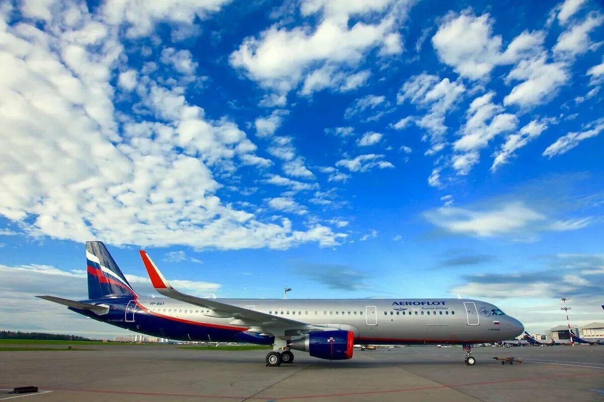 Aeroflot plane. Самолет Аэрофлот. Самолеты авиакомпании Аэрофлот. Пассажирский самолёт Аэробус Аэрофлот. Аэрофлот - российские авиалинии авиакомпании России.