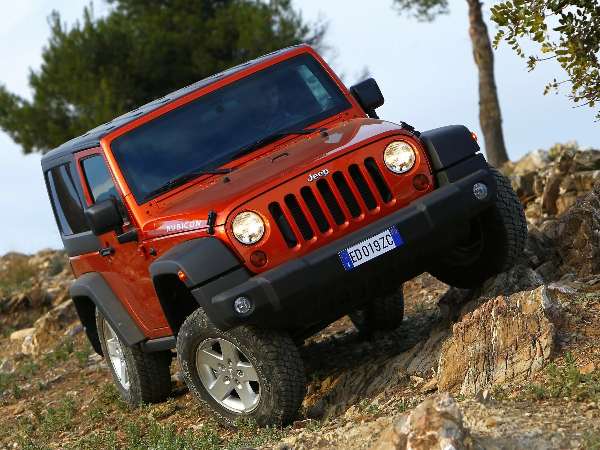 Джип чероки 2014. Джип вранглер 2004. Джип вранглер 90х. Jeep wrangler 1997. Тойота тундра.