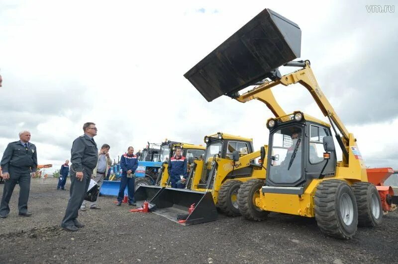 Постановка на учет трактора в гостехнадзоре. Самоходная техника. Гостехнадзор. Гостехнадзор машина. Погрузчик Гостехнадзор.