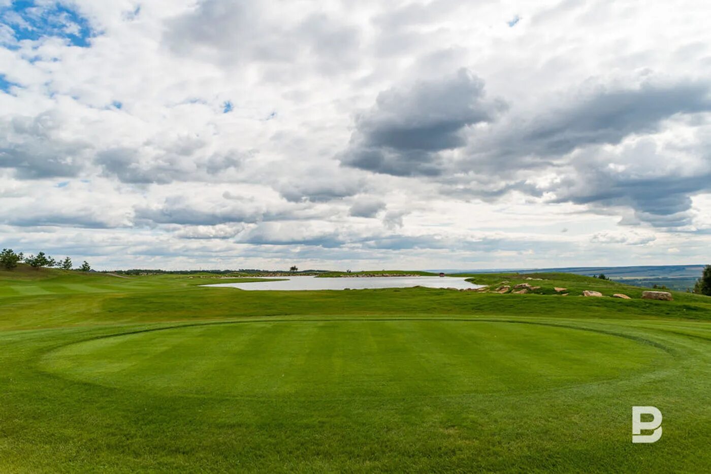 спорткомплекс динамо казань. казан поле. 180 школа казань. гольф поле куркино. казан поле.