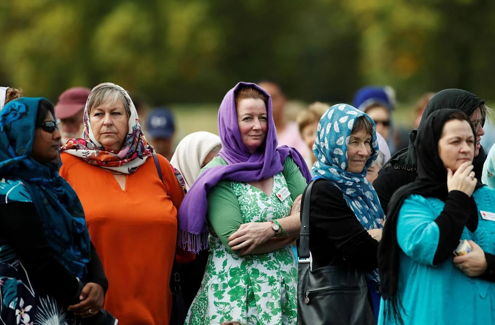 В пост какой платок одевать в церковь