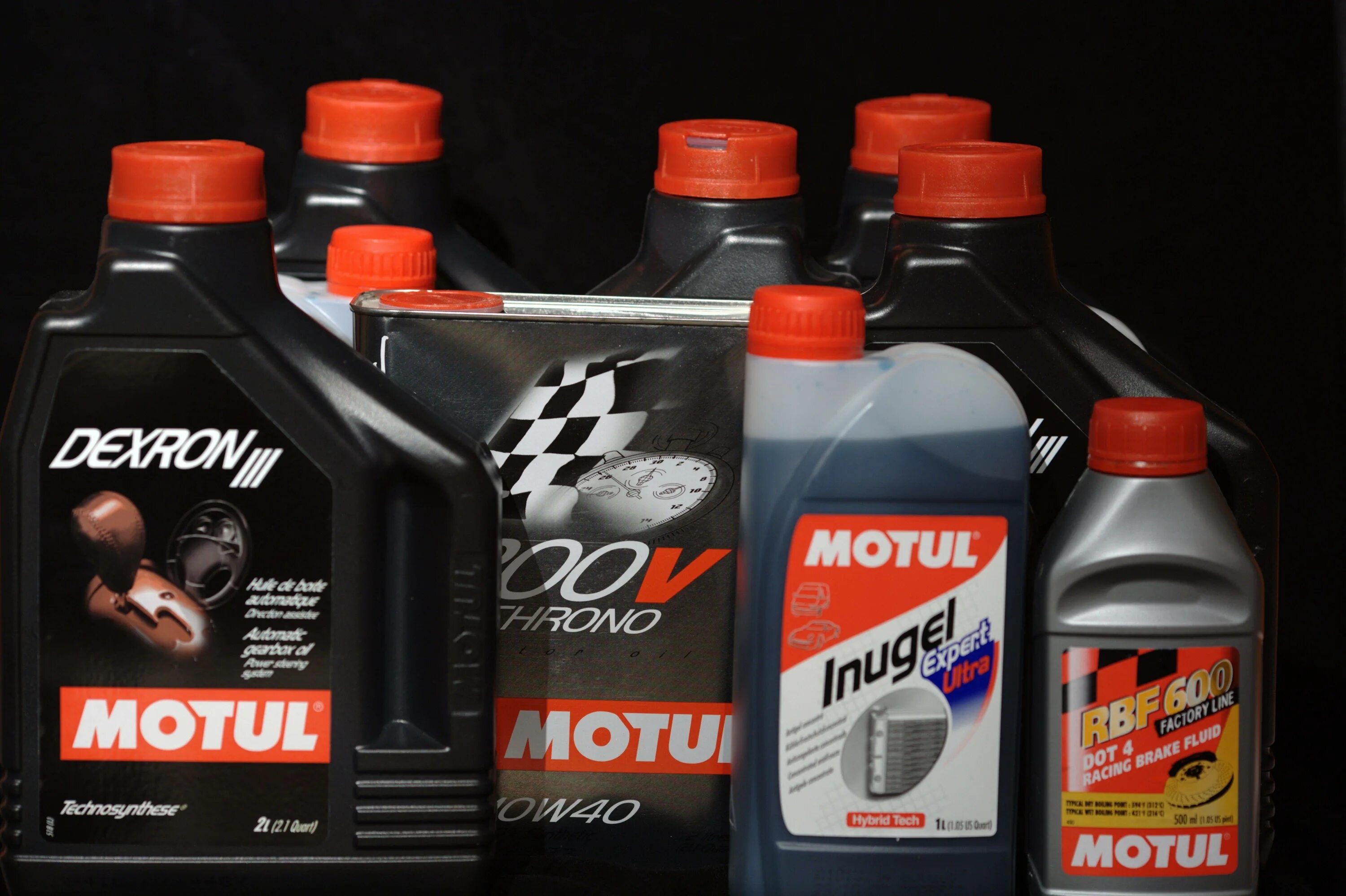 Motul auto. Мотюль. масло motul. motul масло моторное. oil motul для автомобиля.