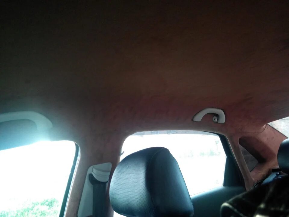 Как снять обшивку потолка поло Черный потолок в VW Polo Sedan установка всего добра, часть третья