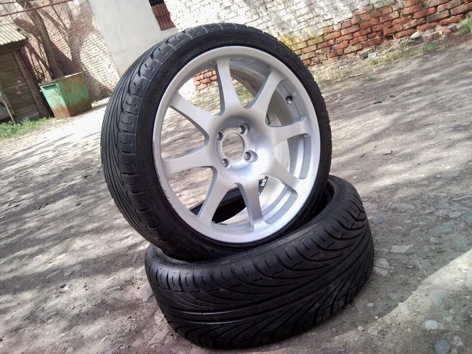 Wanli Tire s-1097 215/40/17. 215 На 40 р 17. Резина 215 40 17 на 7.5j. Шины 215 40 17 Toyota ist. Купить резину р17 215