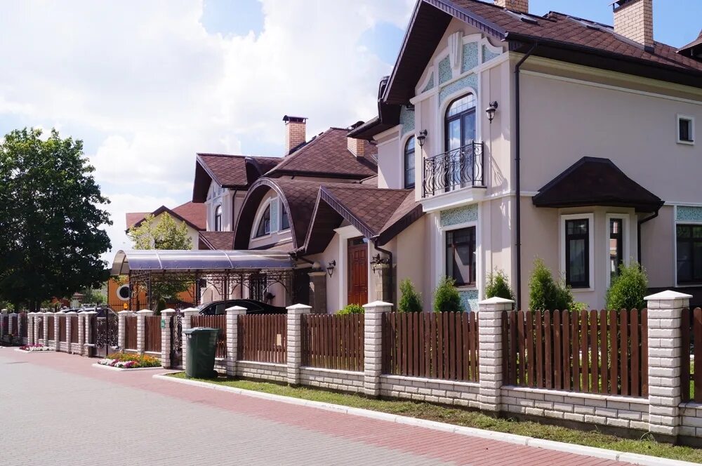 Белый берег поселок москва. Пос белый берег. Поселок белый берег московская область. Пос белый берег. Белый берег, коттеджный посёлок белый берег.