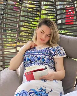 Gönül Şahan Resimleri. 