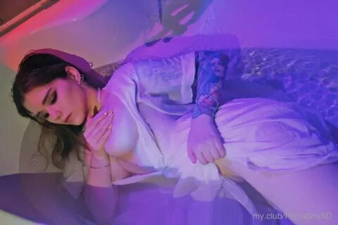 लड़कियों के साथ अभी चैट करें! 