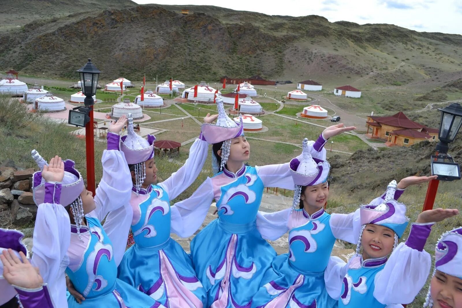 чаа холь тыва. тувинский национальный ансамбль эдегей. тыва mp3. андрей монгуш. тыва mp3.