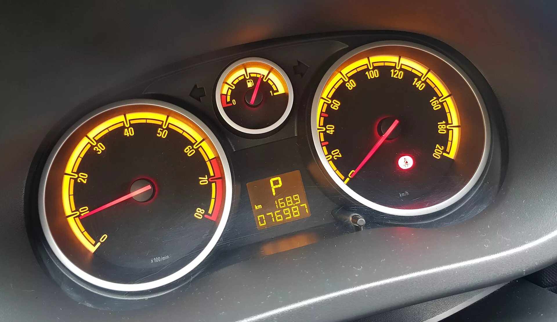 4 автомат. Опель корса загорелся значок. Опель корса загорелся значок. Опель корса загорелся значок. 4 акпп 2013.